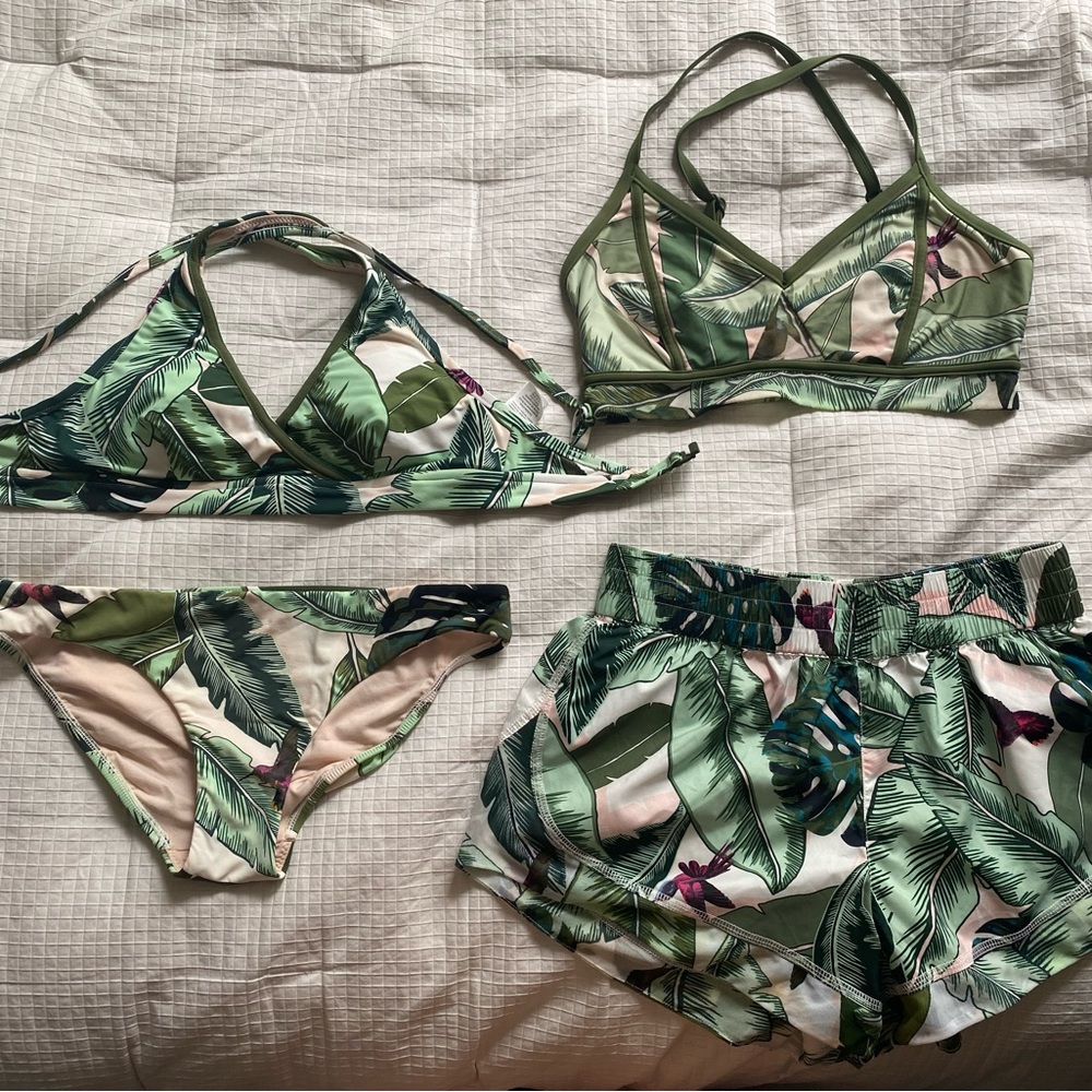 Seafolly Palm Beach bikini set and shorts - size S, US 4, AU 8 -